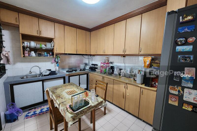 575 HOUGANG STREET 51 HDB | Listing