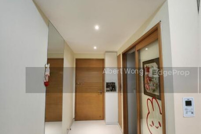 VACANZA @ EAST Apartment / Condo | Listing