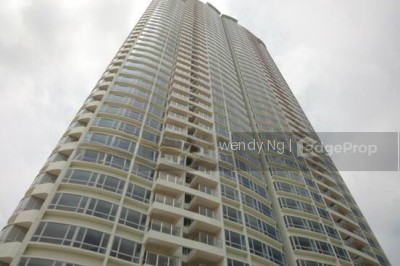 CLOVER BY THE PARK Apartment / Condo | Listing