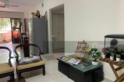 5 PINE CLOSE HDB | Listing