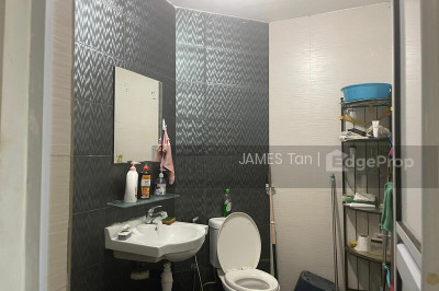 WING FONG MANSIONS Apartment / Condo | Listing