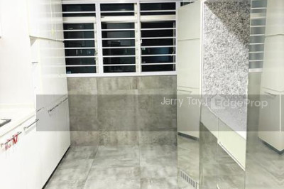 123 YISHUN STREET 11 HDB | Listing