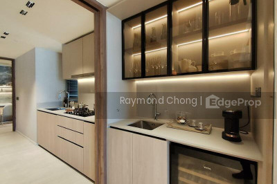 THE RESERVE RESIDENCES Apartment / Condo | Listing