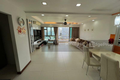 271B PUNGGOL WALK HDB | Listing