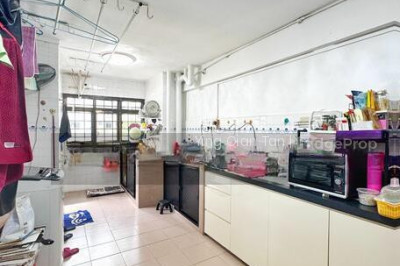 325 HOUGANG AVENUE 7 HDB | Listing