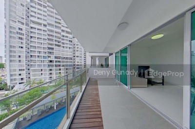 CORALIS Apartment / Condo | Listing