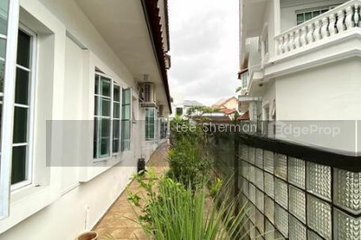 SEMBAWANG HILLS ESTATE Landed | Listing