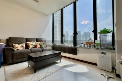 THE SCOTTS TOWER Apartment / Condo | Listing