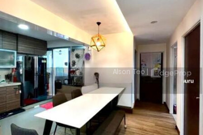 879B TAMPINES AVENUE 8 HDB | Listing