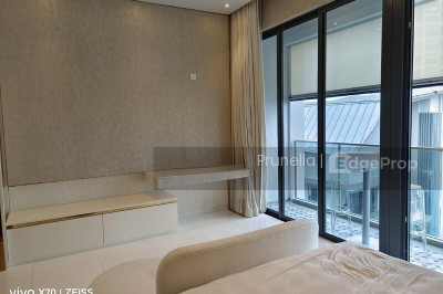 NYON Apartment / Condo | Listing