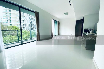 THE SUITES @ CENTRAL Apartment / Condo | Listing