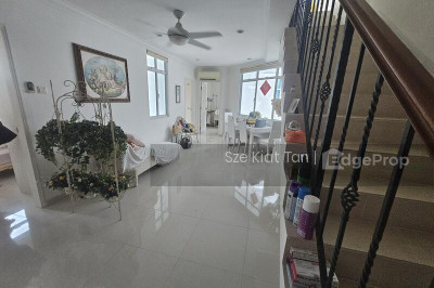 CASA PASIR RIS Apartment / Condo | Listing