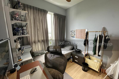 LAKE LIFE Apartment / Condo | Listing