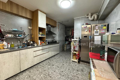 542 HOUGANG AVENUE 8 HDB | Listing