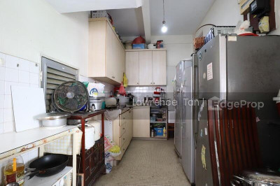 SEMBAWANG SQUARE ESTATE Landed | Listing