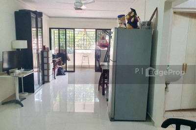 5 PINE CLOSE HDB | Listing