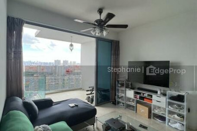 CENTRO RESIDENCES Apartment / Condo | Listing