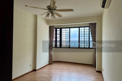 OCEAN PARK Apartment / Condo | Listing