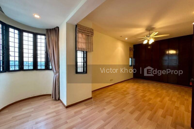 OCEAN PARK Apartment / Condo | Listing