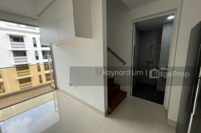 CENTRA RESIDENCE Apartment / Condo | Listing