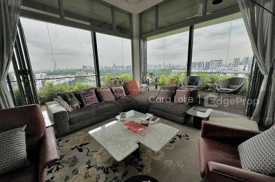 15 HOLLAND HILL Apartment / Condo | Listing