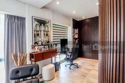 THE TOMLINSON Apartment / Condo | Listing