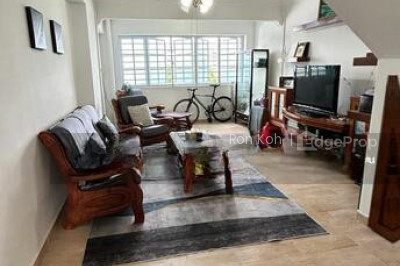 656 WOODLANDS RING ROAD HDB | Listing