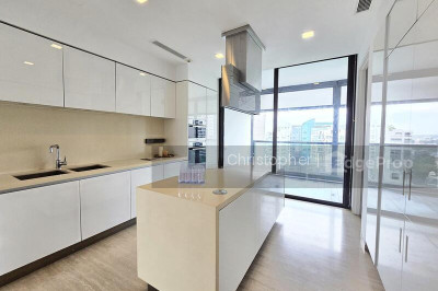 TOMLINSON HEIGHTS Apartment / Condo | Listing