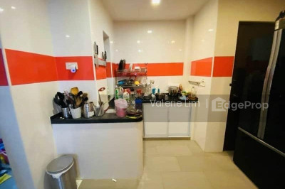 FOOK HAI BUILDING Apartment / Condo | Listing