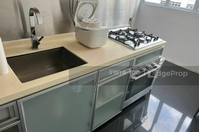 71 CIRCUIT ROAD HDB | Listing