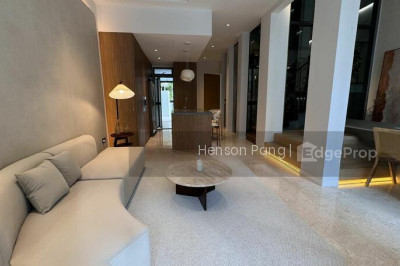 SKIES MILTONIA Apartment / Condo | Listing