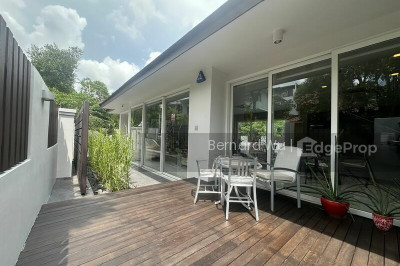 VILLAS HOLLAND Landed | Listing