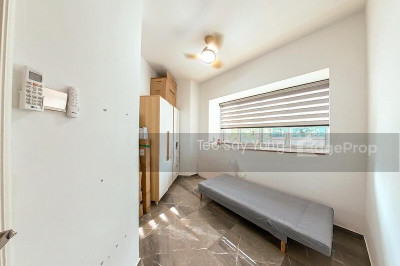 SUNSHINE PLAZA Apartment / Condo | Listing