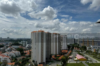 THE GARDEN RESIDENCES Apartment / Condo | Listing