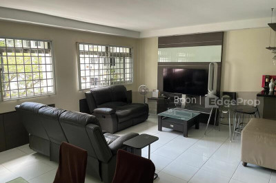 353 TAMPINES STREET 33 HDB | Listing