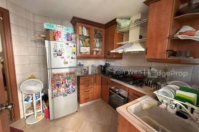 GLENDALE PARK Apartment / Condo | Listing