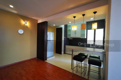 RIVERWALK APARTMENTS Apartment / Condo | Listing