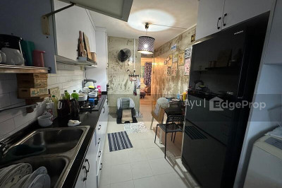 122 SIMEI STREET 1 HDB | Listing