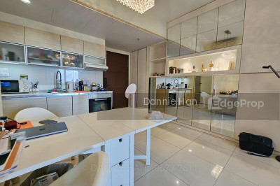 THE SAIL @ MARINA BAY Apartment / Condo | Listing