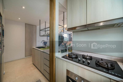 THOMSON THREE Apartment / Condo | Listing