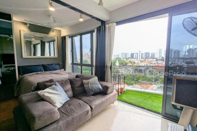 8M RESIDENCES Apartment / Condo | Listing