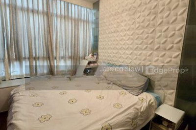 ROCHELLE AT NEWTON Apartment / Condo | Listing