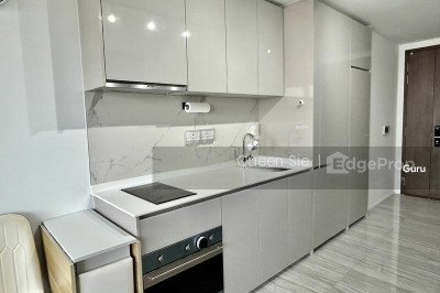 PARC ESTA Apartment / Condo | Listing