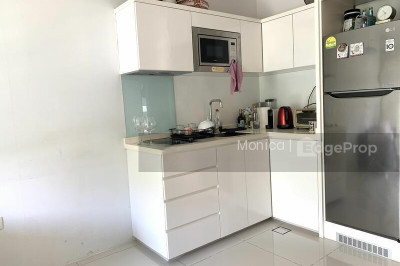 SIGLAP V Apartment / Condo | Listing