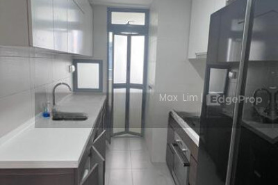 SKIES MILTONIA Apartment / Condo | Listing