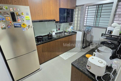 165A YUNG KUANG COURT HDB | Listing