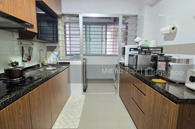 165A YUNG KUANG COURT HDB | Listing