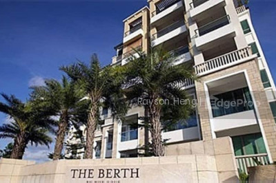 THE BERTH BY THE COVE Apartment / Condo | Listing