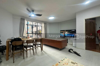 CASA SARINA Apartment / Condo | Listing