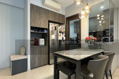 INZ RESIDENCE Apartment / Condo | Listing